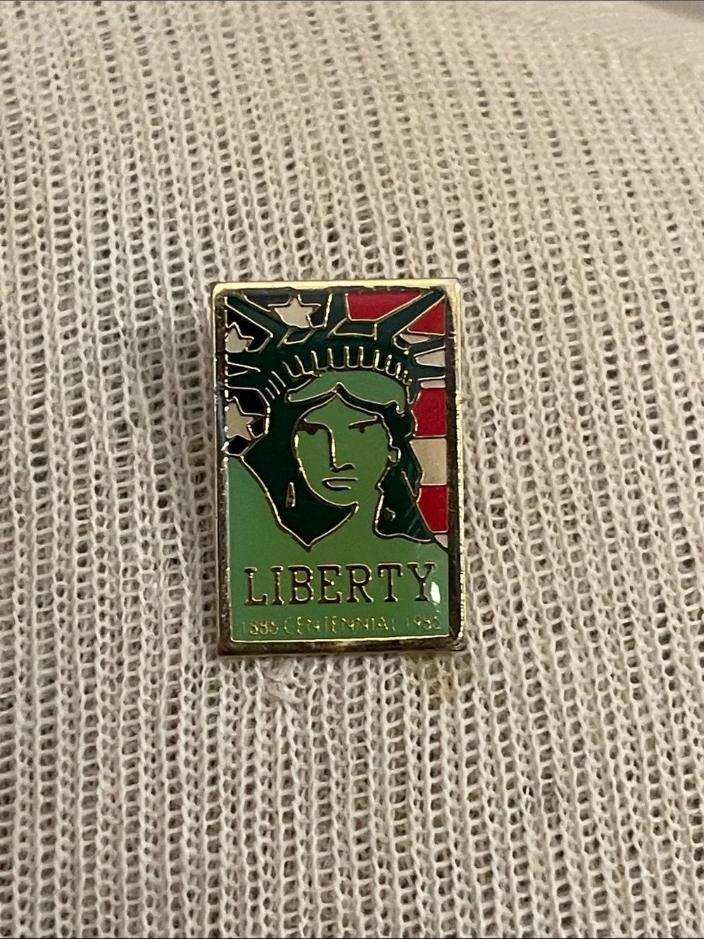 Vintage Weingeroff Statue of Liberty Centennial Enamel Pin from 1986